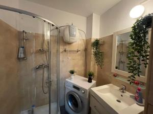 2 bdrm apartment witn AMAZING VIEW