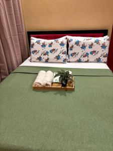 Studio and 1 Bedroom Unit at Riris Condotel, The Loop Tower