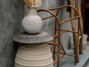 Pabuan Villa, private, ethnic and romantic