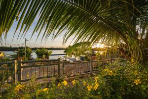 CocoPalm Hoi An River Beach