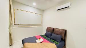 A28 Hello Baby Homestay Dato Onn 15Pax Netflix