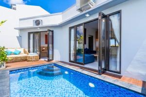 Quentin 2 BR Private Pool Villa ZN271