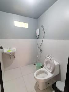 SandGrizz Tourist Inn