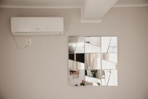 White House Iris Cluj Napoca - Apartament 2 - parcare gratuita, self check in 24h, aeroport 15 minute !