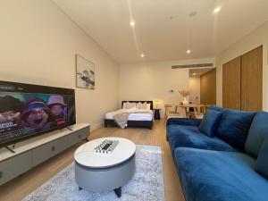 Chic CBD Studio in the Heart of Ultimo