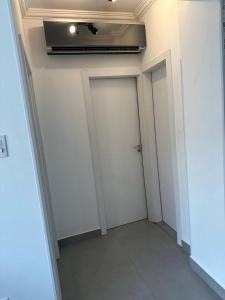 Apto Vista Mar, 10 minutos da Roda Gigante com Garagem