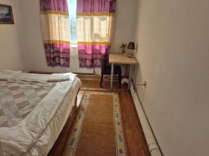 Ganas Guest House and Tours