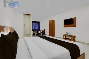 Super Collection O Chikmagalur Zilla Panchayat Formerly Relax Inn