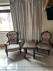 Daisy Accomodation and Spa 5 Bedprivate en-suite