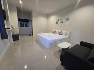 แวะพักสเตย์โฮสเทล Wae Phak Stay Hostel