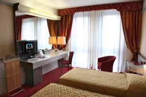 Economy Double or Twin Room room in Hotel Maxim