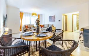 Grand Premiere 2 Bedroom Apartment