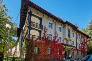 Балнеохотел "Люляци"