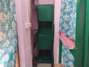 Green Homestay Kolkata -AC extra 400-KITCHEN extra 200