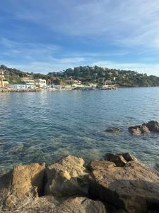 Appartement Hélène 200m plage, piscine et terrain de tennis