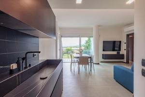 GuestHost - Belvedere Apartment