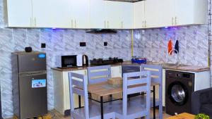 Family Home by Havana Properties with WIFI & Free Parking near Sawa Sawa Bay Beach Restaurant