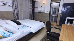 Family Home by Havana Properties with WIFI & Free Parking near Sawa Sawa Bay Beach Restaurant