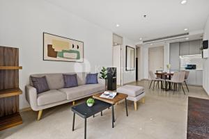 Oswin by Kozystay - Cilandak