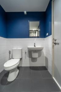 1BR Designer Mountain View Condo - Central Phuket