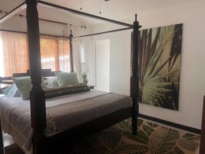 Beachfront Paradise in Tivives, Costa Rica - Your Home Away from Home