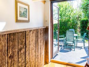 Snug Holiday Home in Nieuwvliet