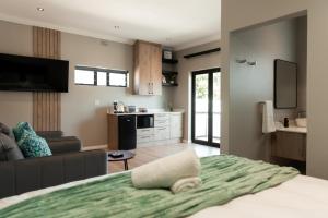 Walton Cottages of Mill Park, Port Elizabeth