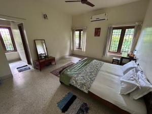 Mango Tree villa by Zoliva