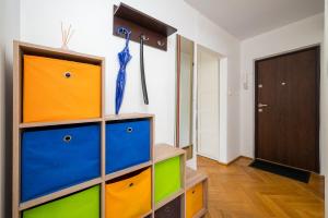 Warszawa Wola Homely Apartment by BookingHost