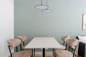 Blueground Nusle balcony nr Vyšehrad PRG-74