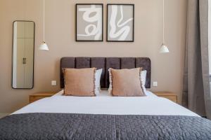 Blueground Nusle balcony nr Vyšehrad PRG-74