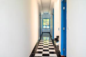 Vida Loca Sunset Beach Resort