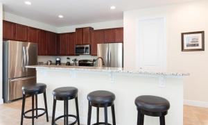 Charming 10 Bdrm Villa with Open Living Area at Encore