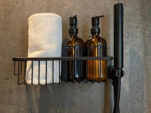 Hunters Cabin - Rustic farm stay