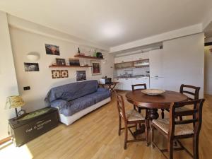 Il Rifugio nel Porto Antico - The Refuge in the Old Port -Le Refuge dans le Vieux Port