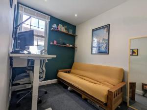 Heart of Hove Modern House