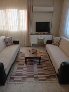 NEŞELİ APART BAHÇE CAFE