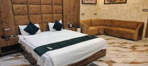 Hotel O HOTE V-SQUARE