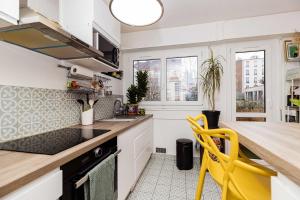 Beautiful nest 2 steps from Belleville