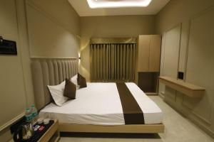 Hotel Maheshwari INN