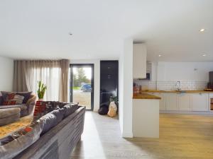 Coach House - Farm stay