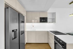 Skyparks Luxury Suite I with Prime View