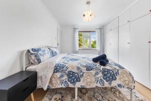 Modern spacious four bedroom house in London