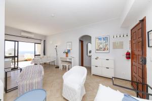 Magnolia Sea View Apartment