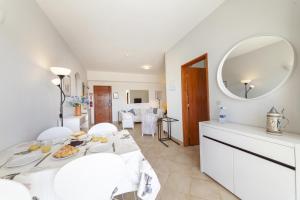 Magnolia Sea View Apartment