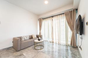 The Rixx resortstyle 2 bedrooms at D1 with Netflix-pool-gym-sauna