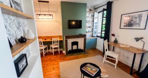 AC - City center - Heart of town