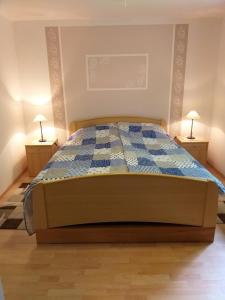 "Am Waldesrand" RE16