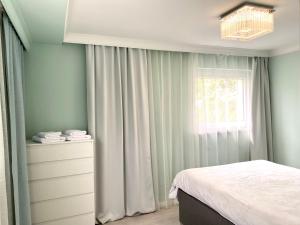 Best location! Park, Casino, Theatre!