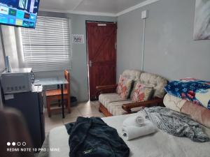 The Croc Backpackers